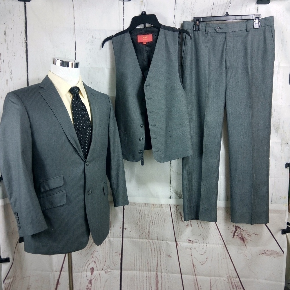 Statement Confidence Italian 40R Gray 3pc Suit